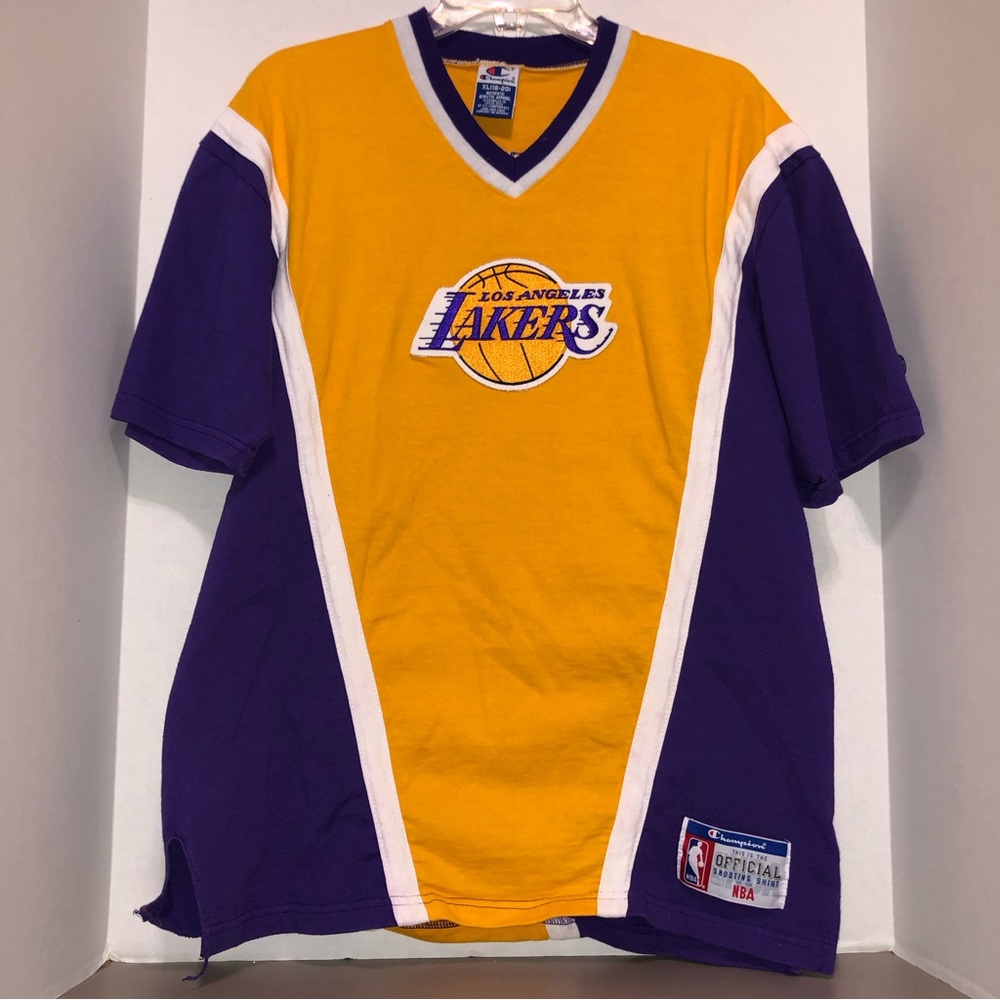 💜💛 Los Angeles Lakers Champion Official Shooting Shirt *EUC* 💛💜